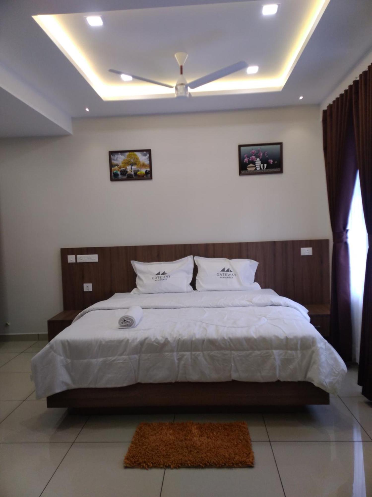 מלון Mannarakkat Gateway Residency מראה חיצוני תמונה